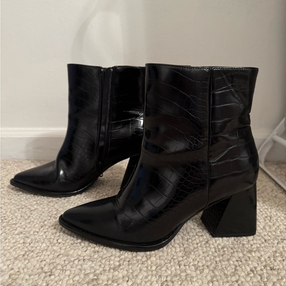 Black Croc-Embossed Ankle Boots - Picture 2 of 4